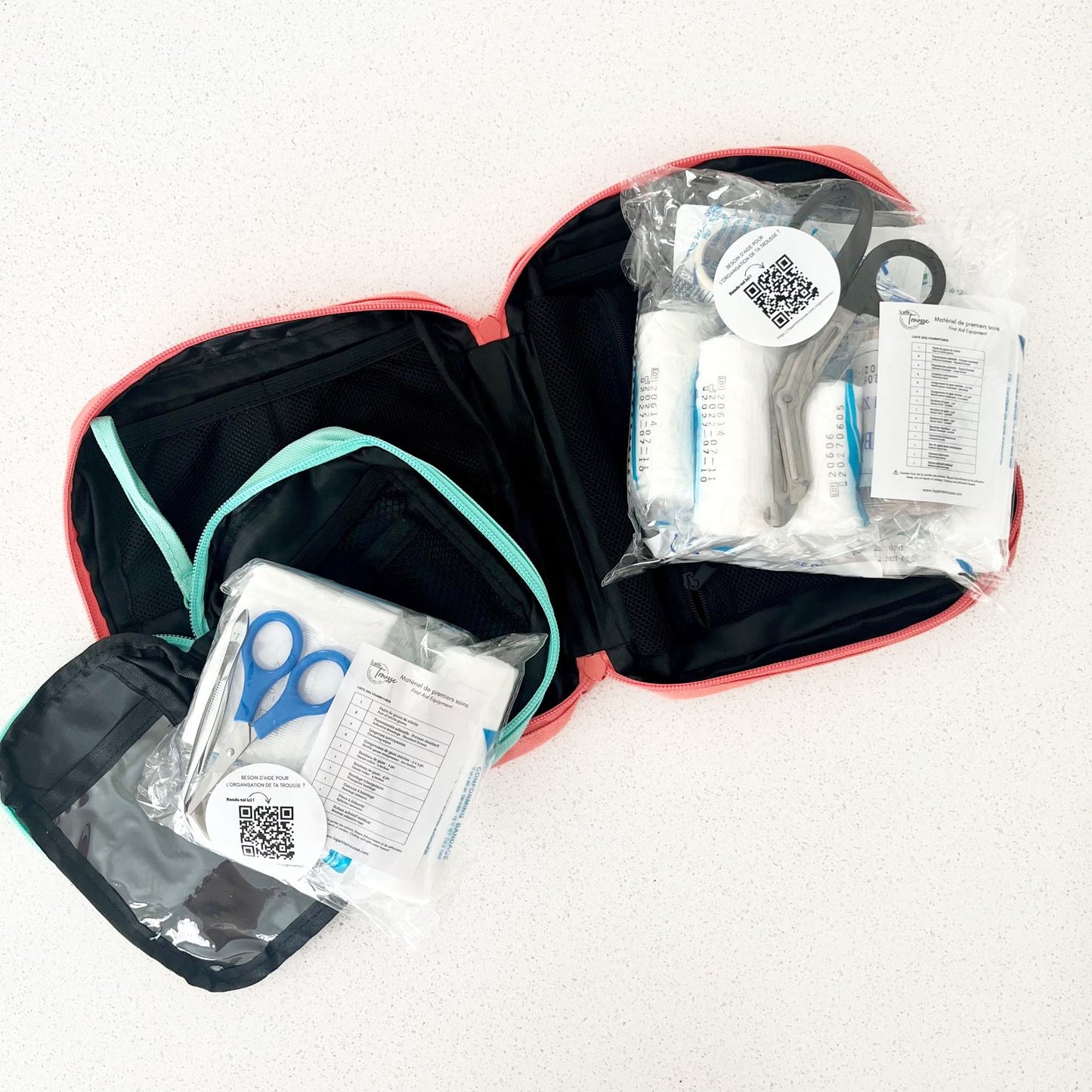 Duo pencil cases & bag